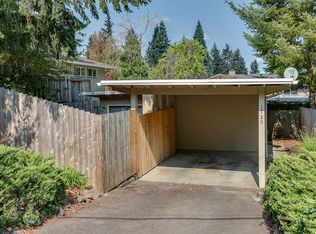 1725 McLean Blvd, Eugene, OR