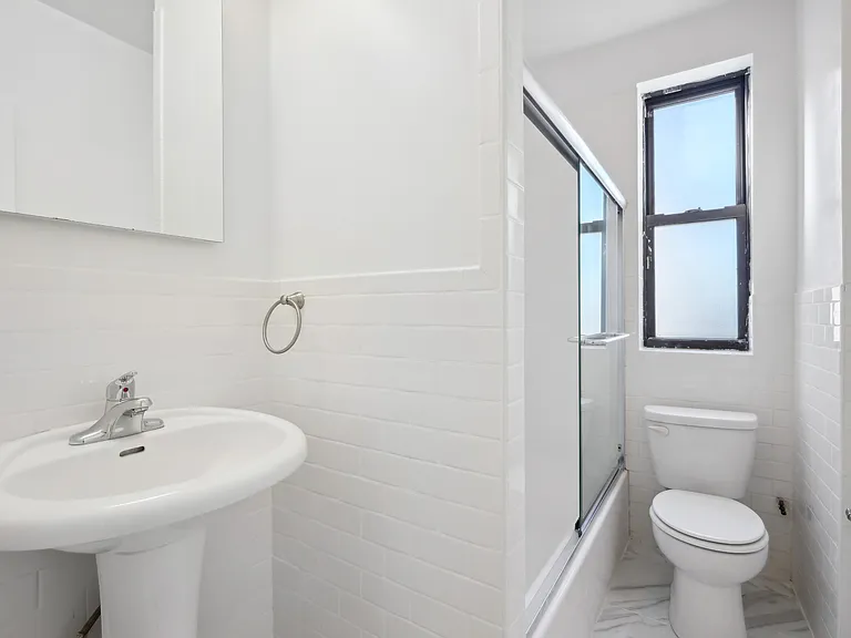 2175 Cedar Ave #9A — Photo 9