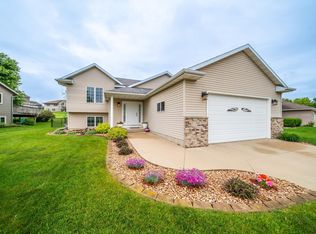 1047 Putters Pl SE, Rochester, MN 55904