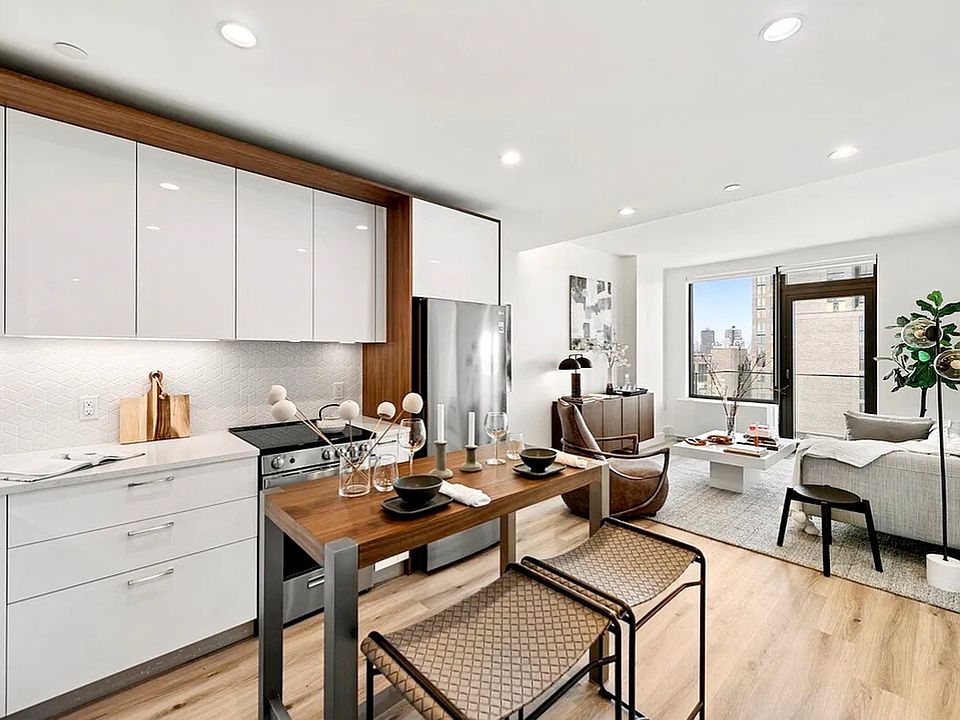 1st image of 228 E 135th St #1302