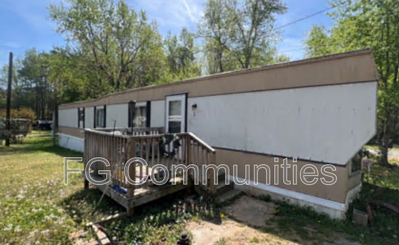 1st image of 205 Tony Rd