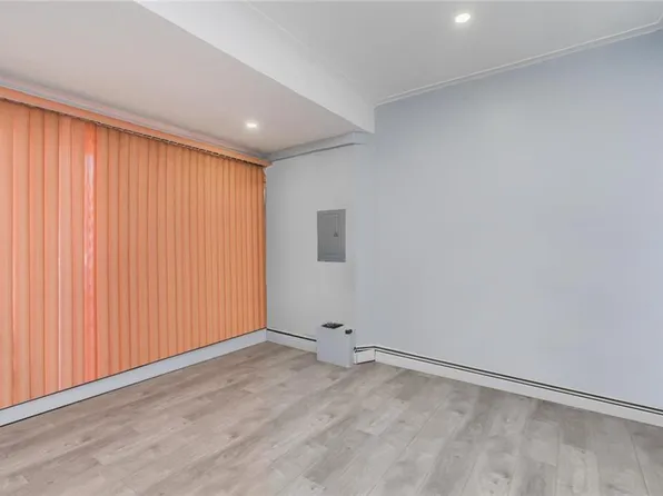 2612 Harway Avenue image 21 of 32