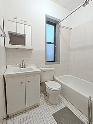 Rented by Manhattan Spaces
