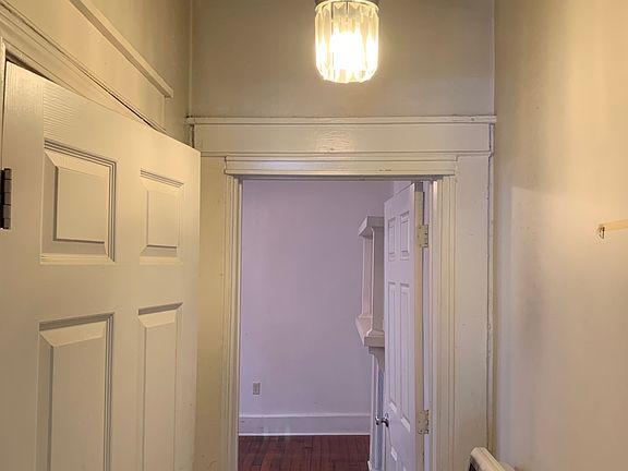 4th image of 3302 Delachaise St #B