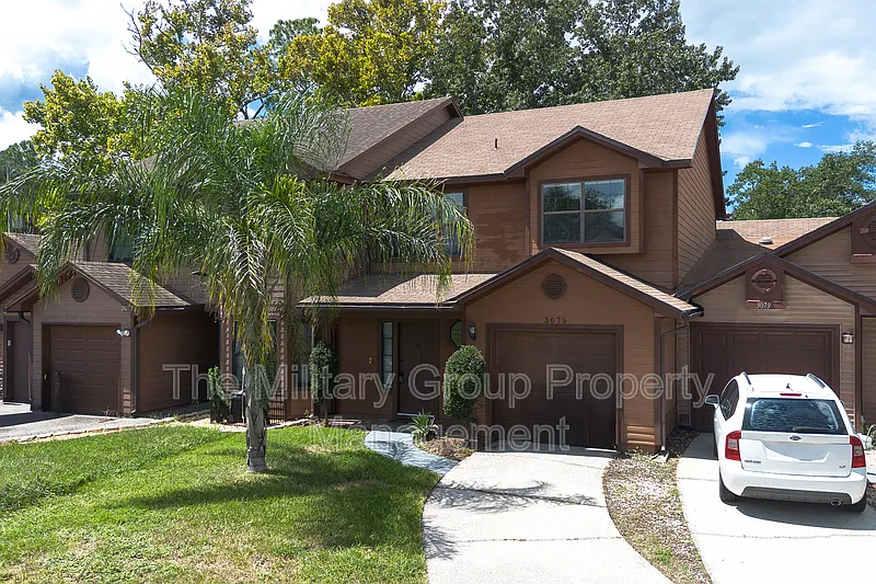 3075 Falconer Dr