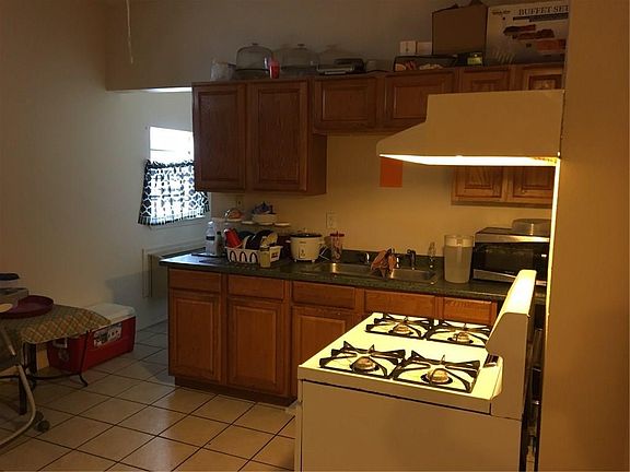 5th image of 513-15 Leboeuf St