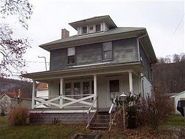 1st image of 76 Joyce St