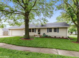 502 N 14th St, Indianola, IA 50125