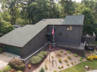 2439 Deepridge Cir, Akron, OH 44313
