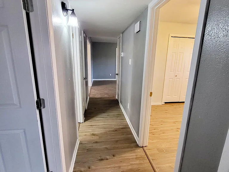 3505 Houston Ave — Photo 24