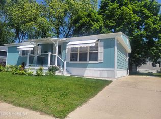 131 Douglas Dr, Jackson, NJ 08527