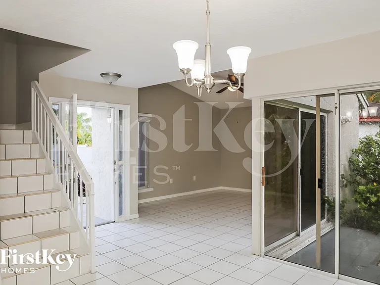 20323 SW 124th Ave — Photo 5