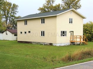 12817 2nd St NE, Finley, ND 58230