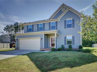 105 Freedom Ln, Suffolk, VA 23434