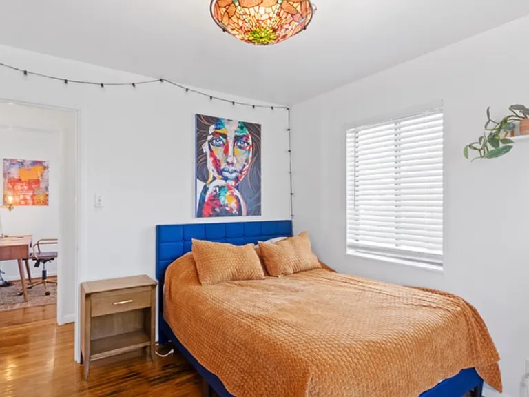 2872 S Imperial St — Photo 17