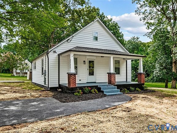 3rd image of 3737 Grubbs Ln