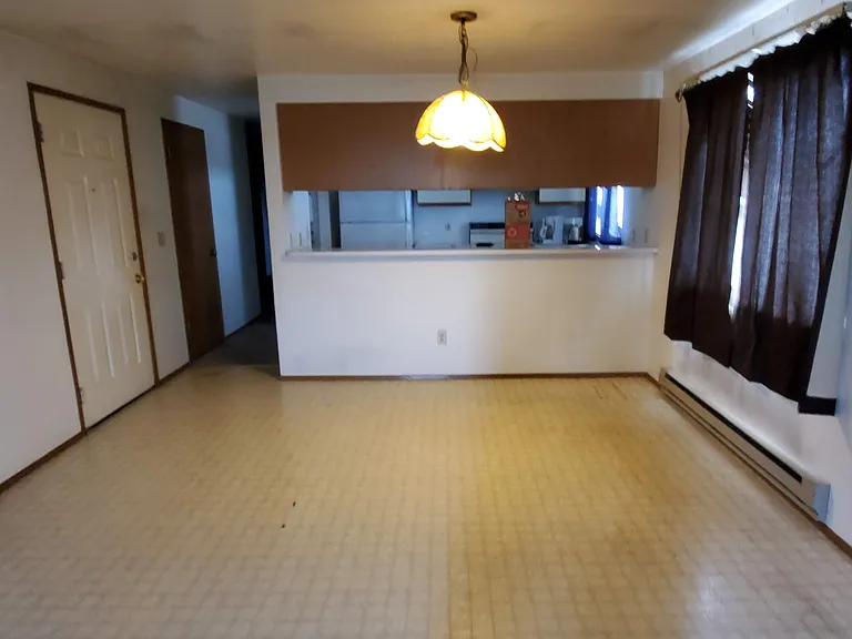 2618-2620 R Ave #2620-A — Photo 4