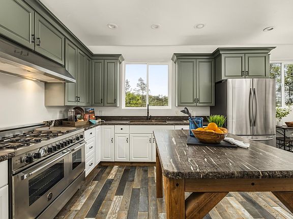 2nd image of 16175 Mackinaw Way