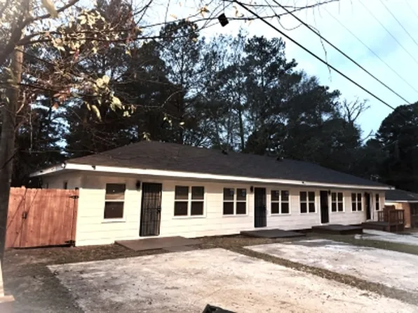 5115 Higgins St, Fayetteville, NC 28303