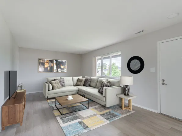 Stoneybrooke Apartments