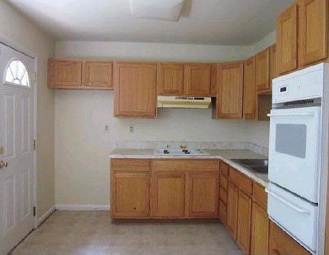 1st image of 8511 Corona St