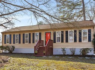 6335 Phobus Dr, North Chesterfield, VA 23234