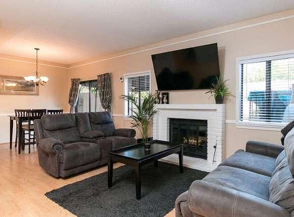 2nd image of 2427 Hopi Ln