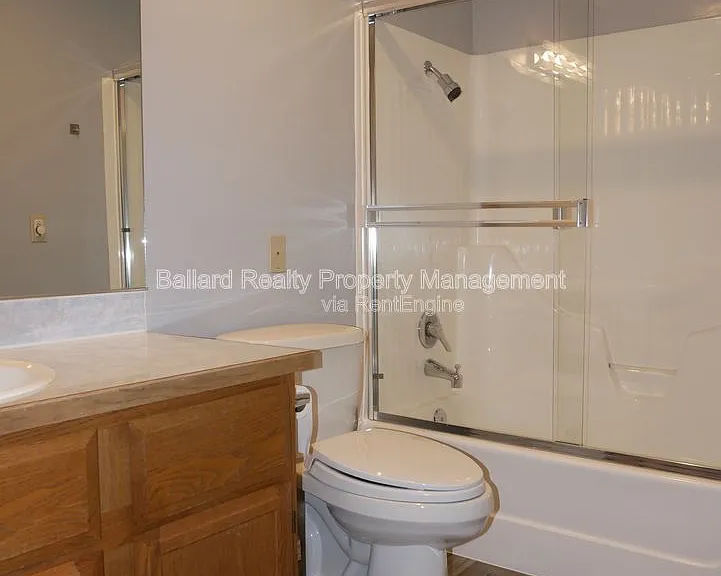 1737 NW 64th St — Photo 27