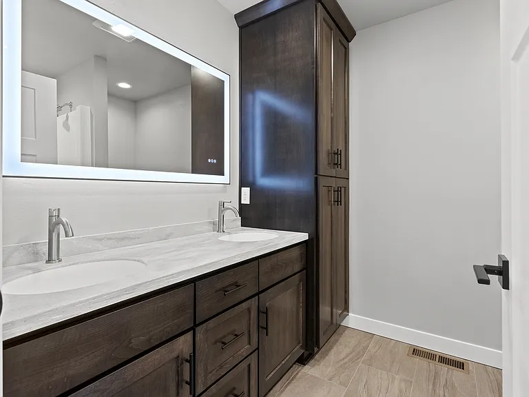 2325 Oliver Ln — Photo 31