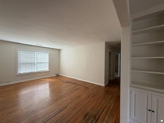 5th image of 1233 Kirk Cir