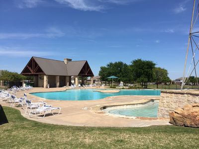 1400 Buckingham Dr, Forney, TX, 75126
