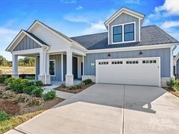 8117 Stillhouse Ln, Harrisburg, NC 28075