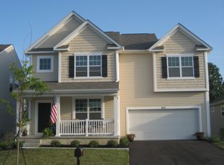 8503 Flowering Cherry Dr, Blacklick, OH 43004