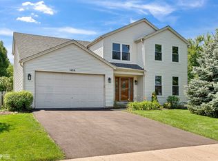 1486 Patterson Ave, North Aurora, IL 60542