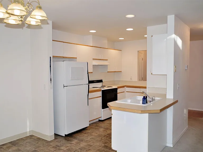 5505 S Adonis Pl — Photo 36