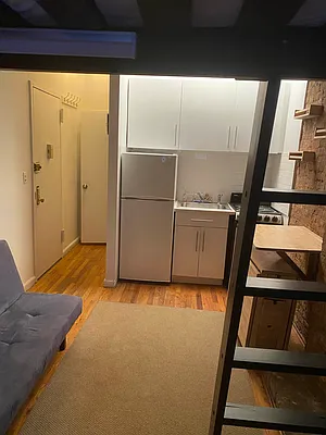 Rented by Sandra Greer Real Estate | media 6