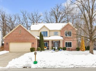 10871 Weston Dr, Carmel, IN 46032