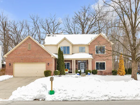 10871 Weston Dr, Carmel, IN 46032