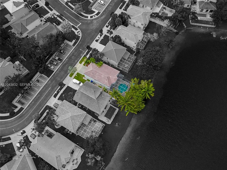 15341 NW 4th St — Photo 6