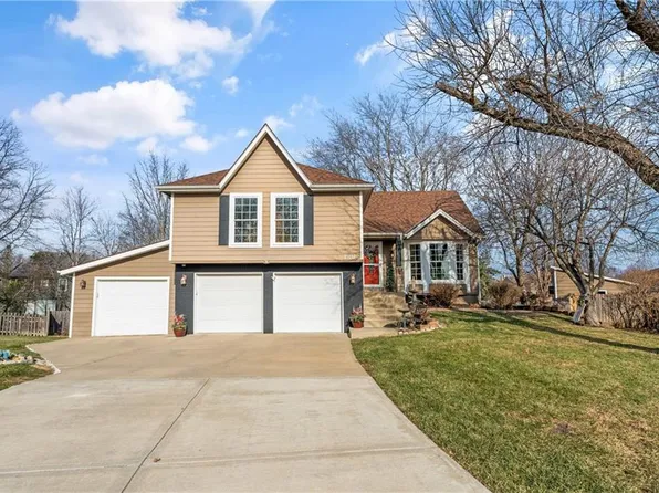 15132 W 147th St, Olathe, KS 66062