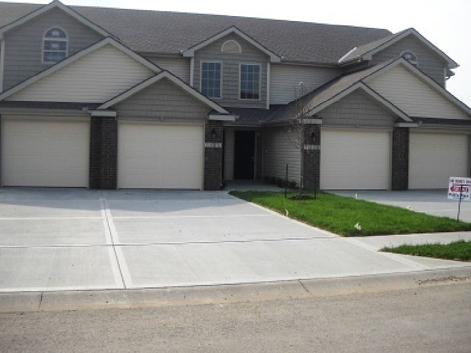 1st image of 12327 NW Foxcreek Dr