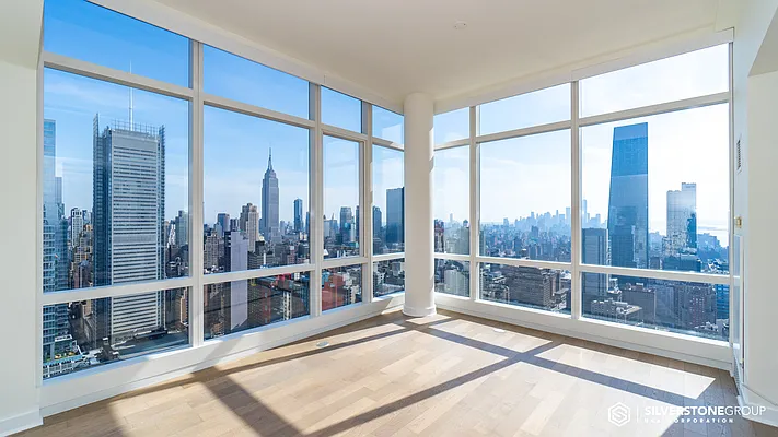 Rented by Silverstone Group USA Corp. | media 27