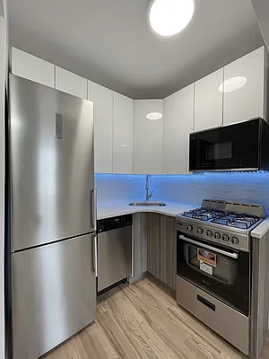 Rented by Compass | media 8