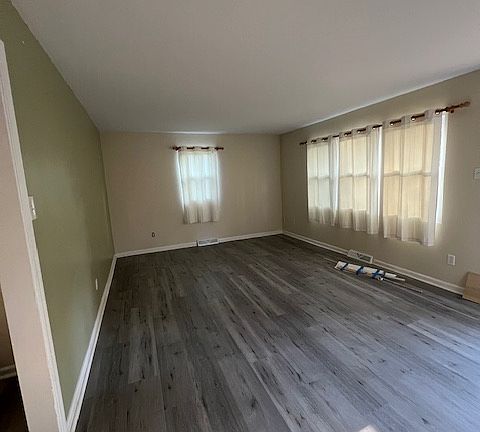 2nd image of 6406 Alexander Dr