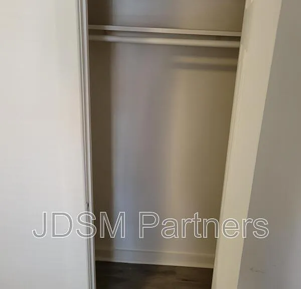 1570 Detroit St #4 — Photo 11