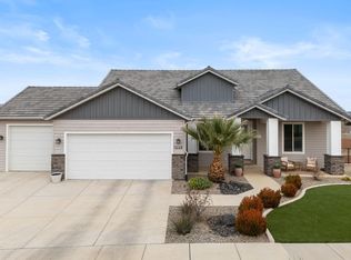 1448 Boomers Loop W, Santa Clara, UT 84765