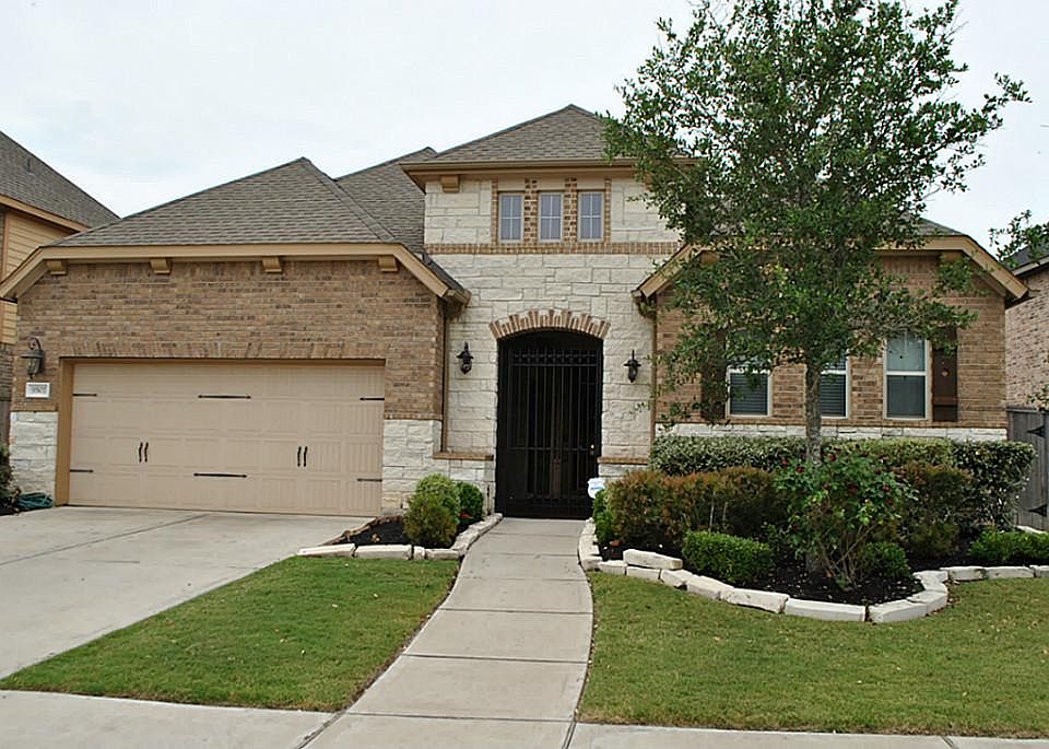 Fabulous One Story in Katy zoned to FBISD!