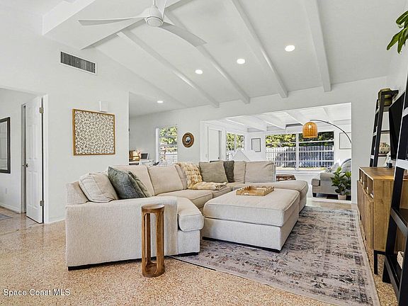 4th image of 510 Magnolia Ave