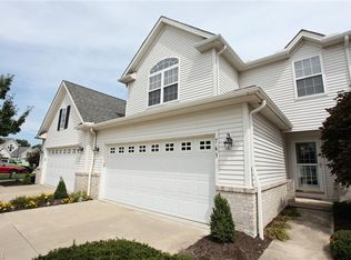 763 Wildberry Cir, Avon Lake, OH