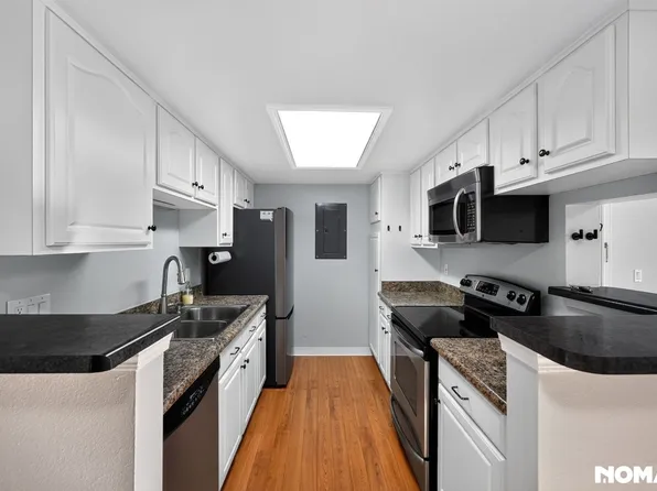 8225 Fairmount Dr APT 7-203, Denver, CO 80247
